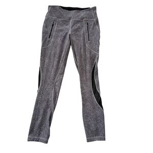 Lululemon Tight Stuff Tight 7/8 Leggings Size 8 Black White Pebble Mesh Panels